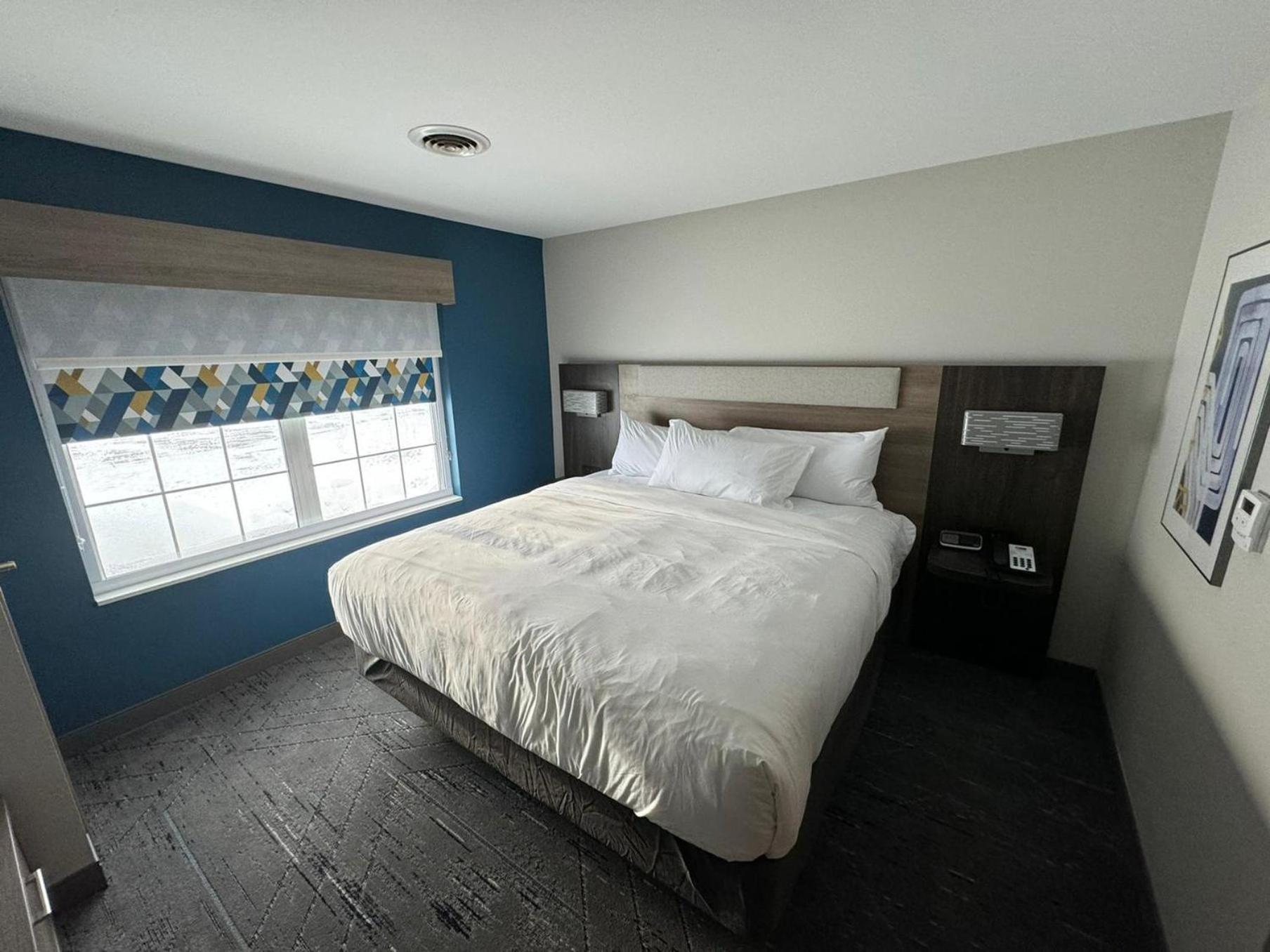 Holiday Inn Express & Suites Port Washington By Ihg Exterior foto